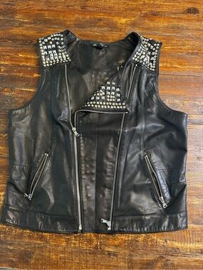Rare Kenneth Cole New York Genuine Leather Studded Moto Vest - MSRP $495